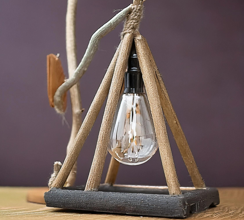 Lampara-de-Madera-artesanal Souvenir Surpass Turismo